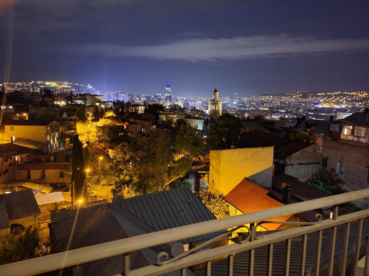 Honeymoon Apartments In Old Tbilisi Esterno foto